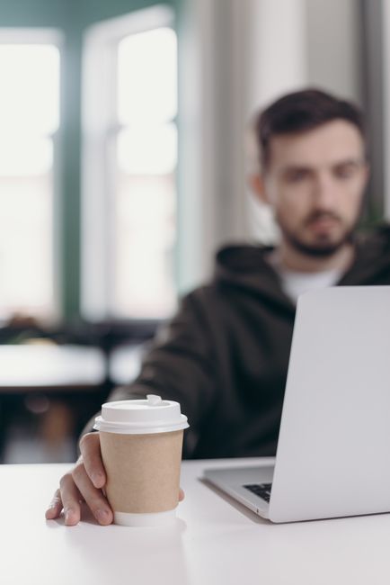 Как продать фриланс-биржу: пошаговая инструкция и факторы, влияющие на стоимость