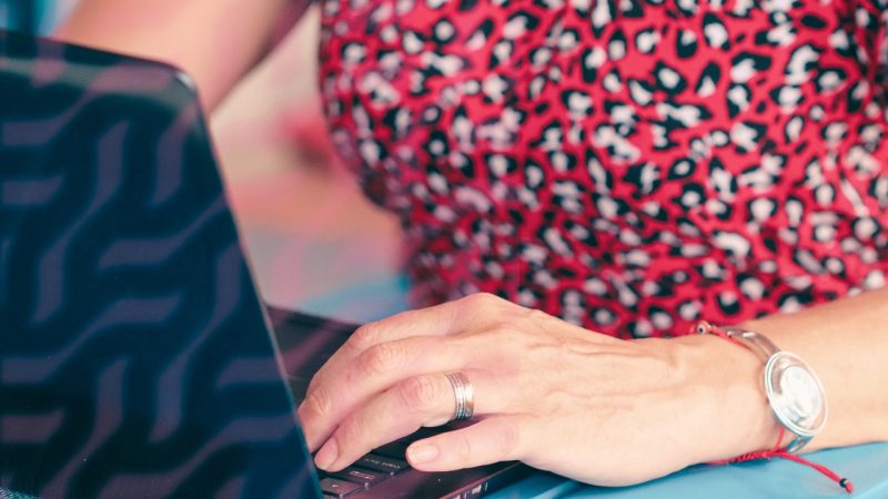 Как выбрать платформу для фриланс-юриста: критерии и рекомендации