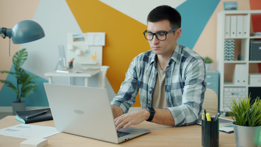Как выбрать фриланс-платформу и эффективно работать на биржах проектов