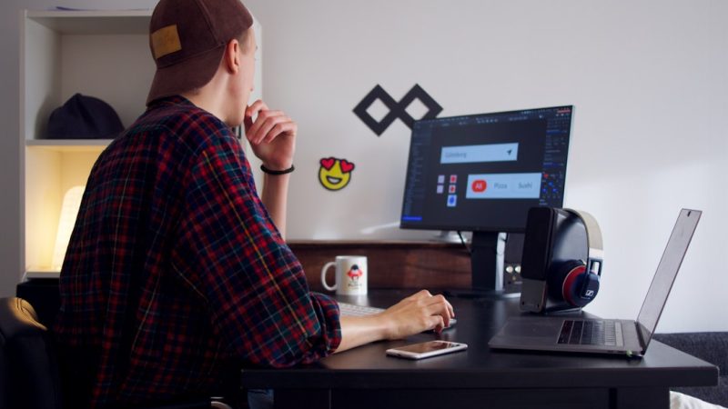 Как начать работать на фрилансе без опыта: пошаговая инструкция