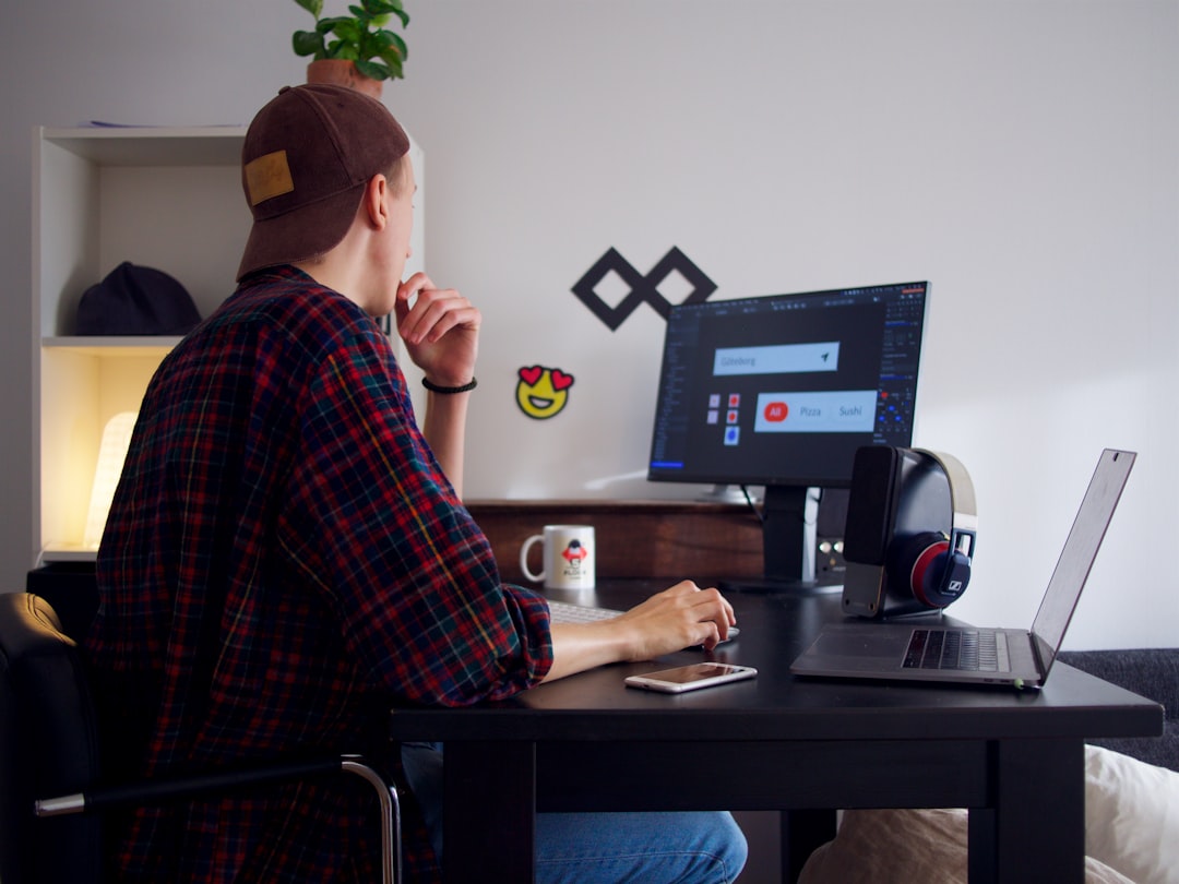 Как начать работать на фрилансе без опыта: пошаговая инструкция