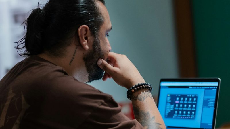 Топ-5 фриланс-платформ для графических дизайнеров: как выбрать и зарабатывать эффективно