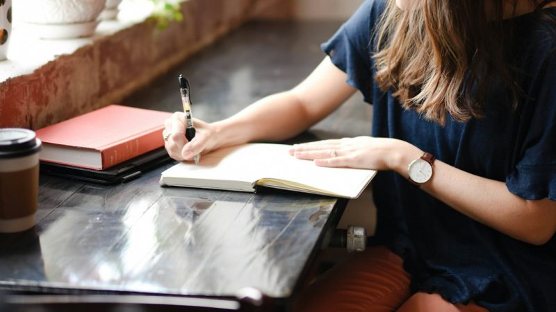 Как начать фриланс с нуля: пошаговая инструкция для новичков