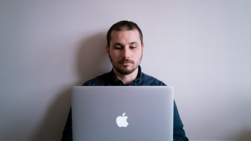 Как заработать фрилансером с нуля: пошаговая инструкция для начинающих